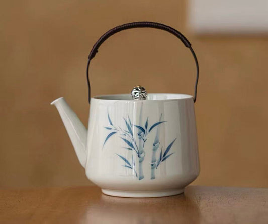 Porcelain Tea Pot with 2 cups