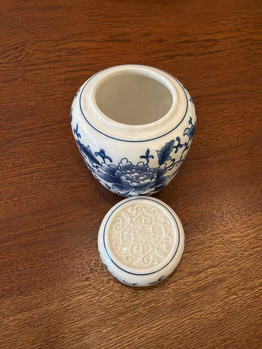 Porcelain Tea Jar