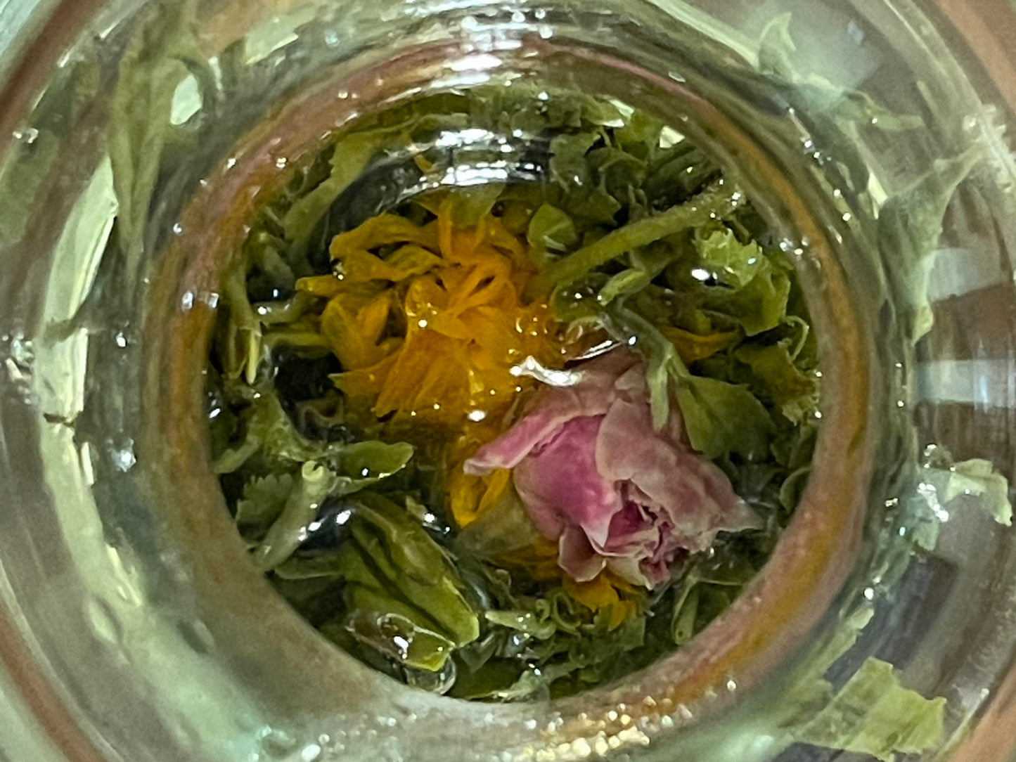Rose and Chrysanthemum Blooming Tea