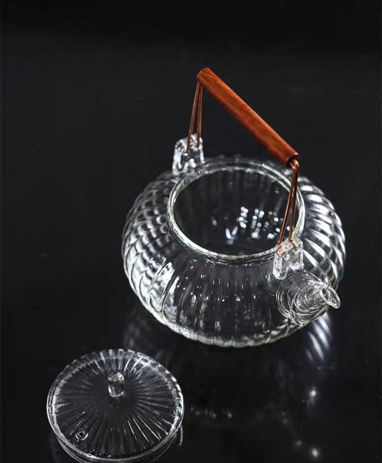 700ml Thickened glass teapot with red sandalwood handle