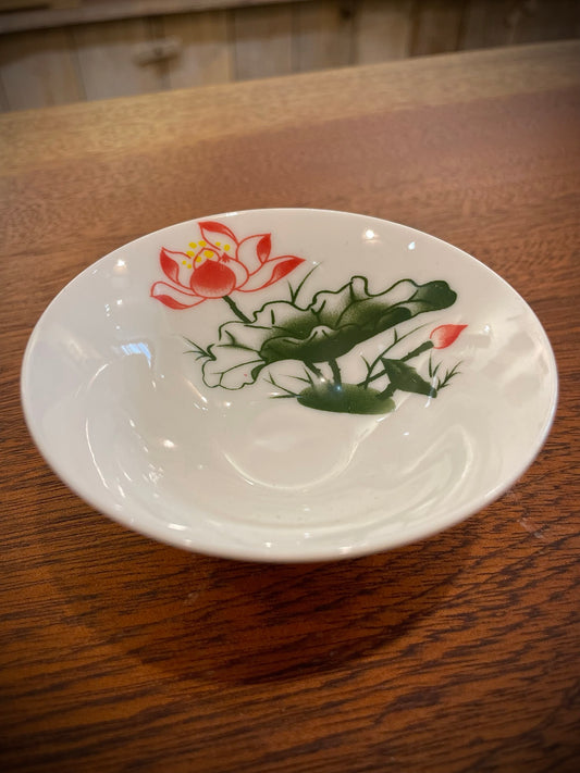 White Porcelain Tea Cup With Lotus Flower