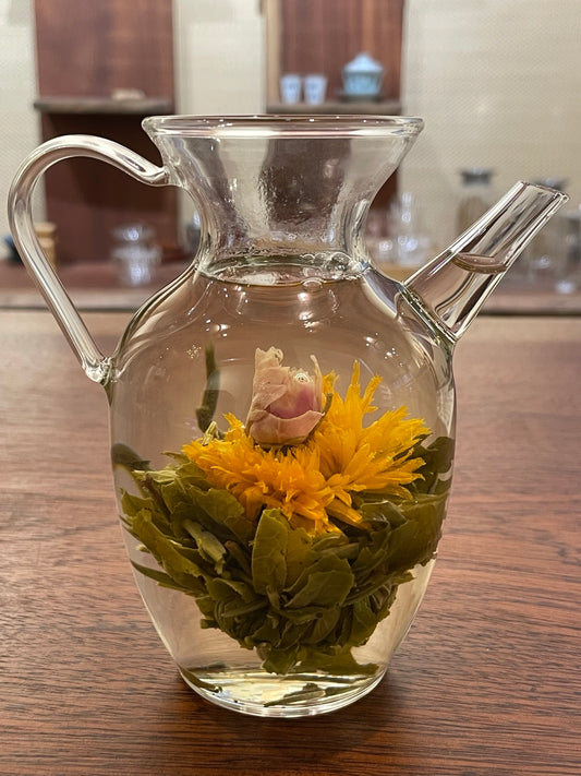 Rose and Chrysanthemum Blooming Tea