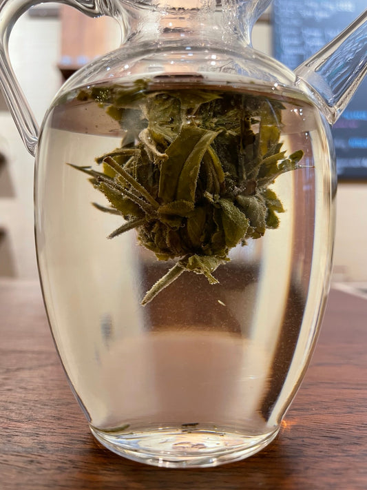 Rose and Chrysanthemum Blooming Tea